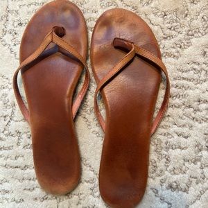 Hari Mari Flip Flops
